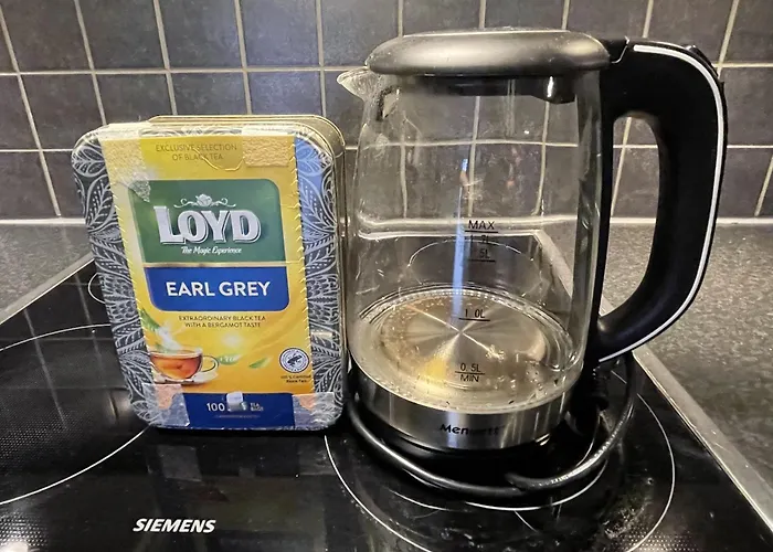 83m2-3 Sleeping Rooms-2 Balconies-direct Traffic To Airport And Tourist Places Apartment Bergen