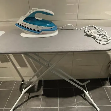 아파트 83m2-3 Sleeping Rooms-2 Balconies-direct Traffic To Airport And Tourist Places 베르겐