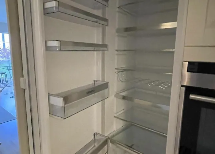 83m2-3 Sleeping Rooms-2 Balconies-direct Traffic To Airport And Tourist Places Διαμέρισμα *